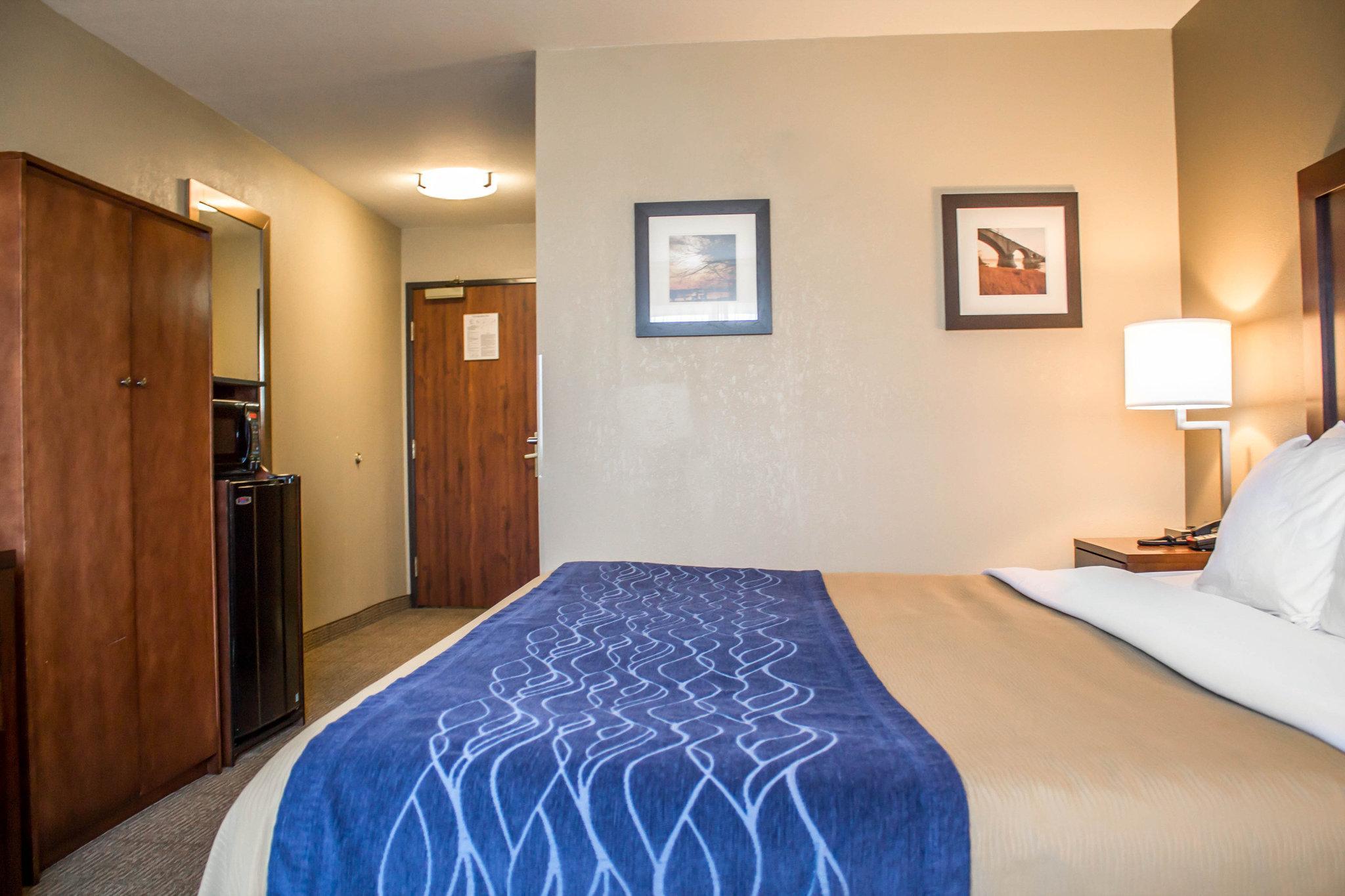Comfort Inn & Suites Fremont Esterno foto